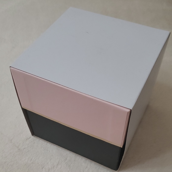 Kate Spade Watch - Picture 9 of 11